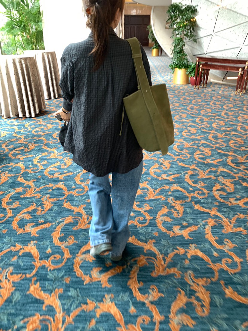 GILLI東大門㊣代購女士新品人氣熱賣推薦25秋冬真品襯衫蕾絲衫GILLI襯衫/蕾絲衫