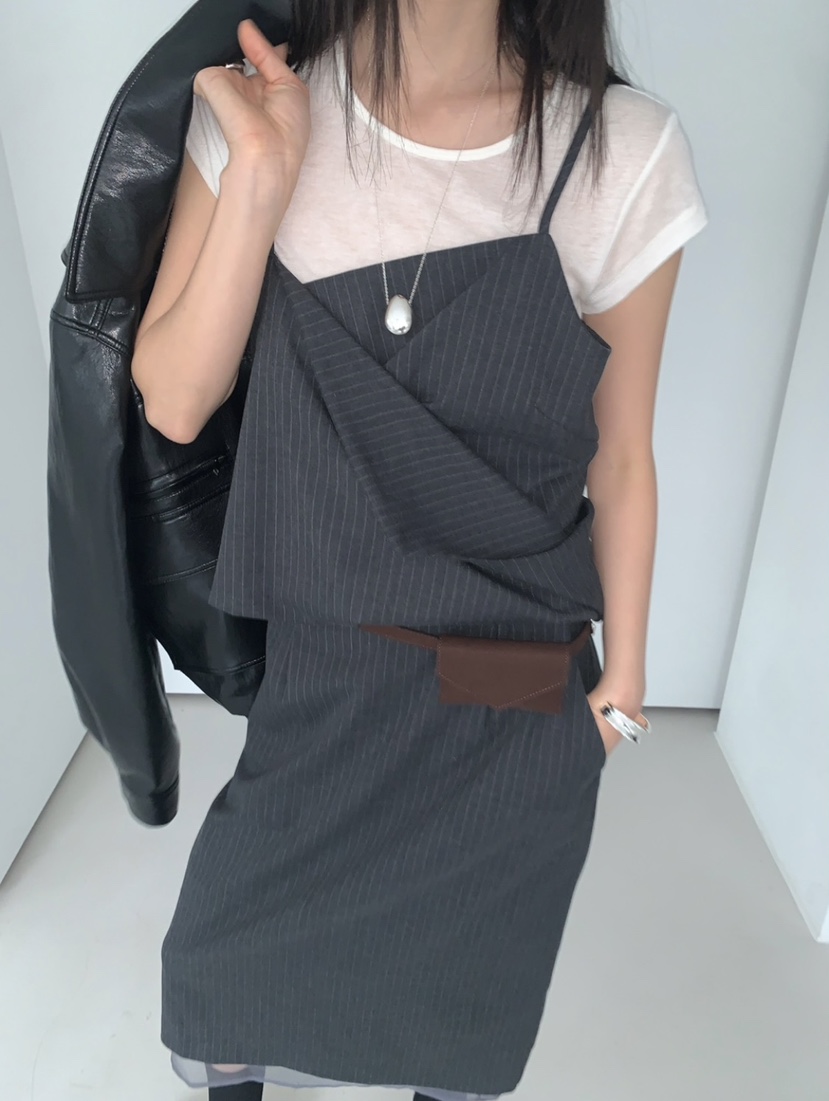 VAARA韓國直郵㊣女裝新品時尚職業熱賣真品25秋冬休閑吊帶背心VAARA吊帶/背心