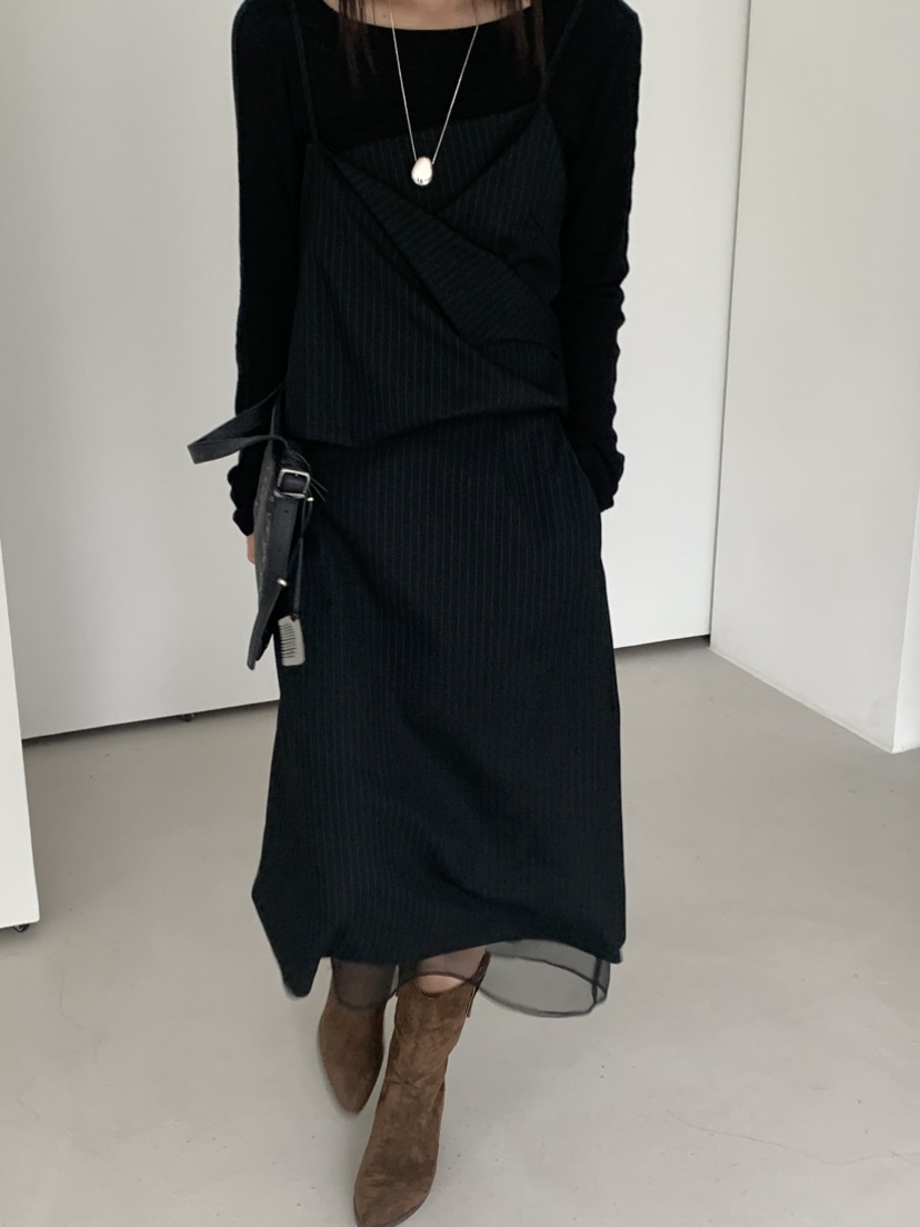 VAARA韓國直郵㊣女裝新品時尚職業熱賣真品25秋冬休閑吊帶背心VAARA吊帶/背心
