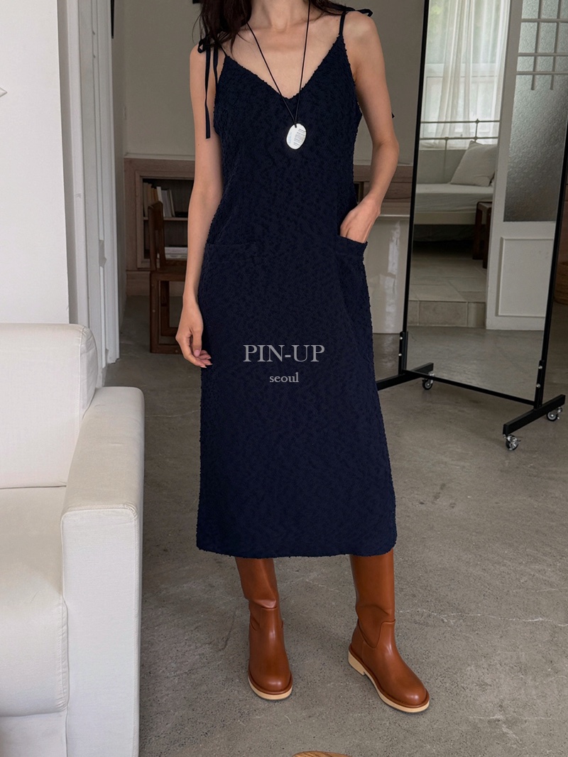 PIN-UP韓國直郵㊣女裝新品推薦人氣真品休閑時尚25秋冬連衣裙PIN-UP連衣裙