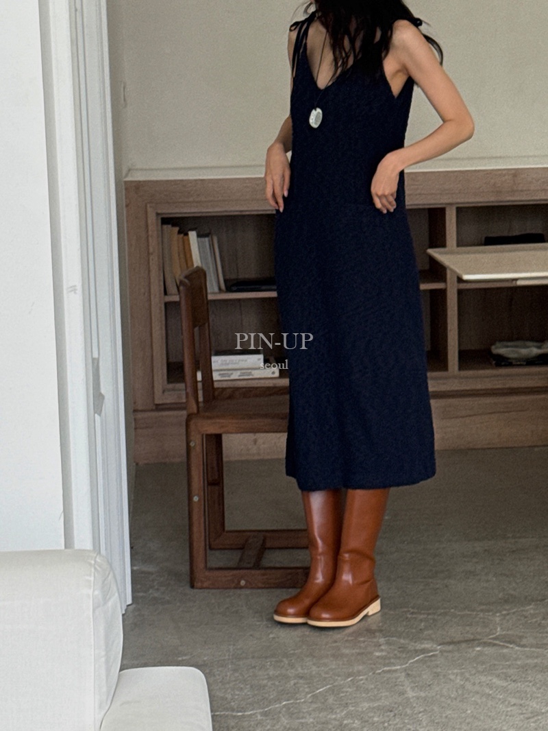 PIN-UP韓國直郵㊣女裝新品推薦人氣真品休閑時尚25秋冬連衣裙PIN-UP連衣裙