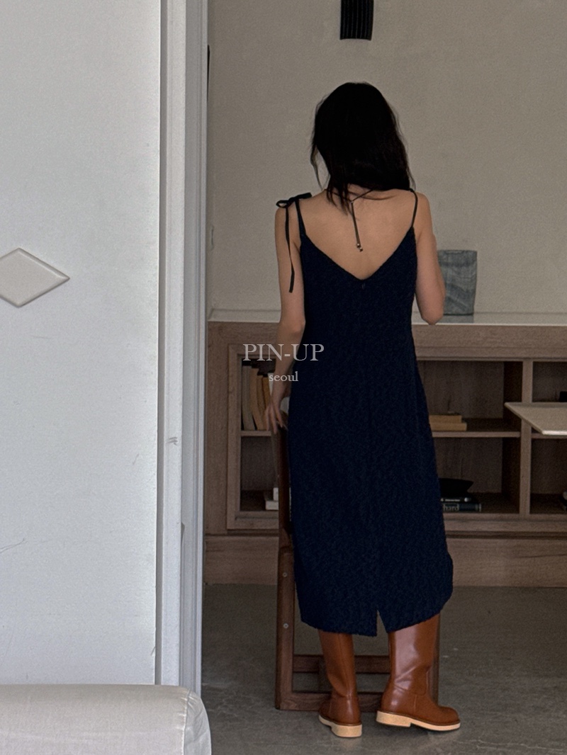 PIN-UP韓國直郵㊣女裝新品推薦人氣真品休閑時尚25秋冬連衣裙PIN-UP連衣裙