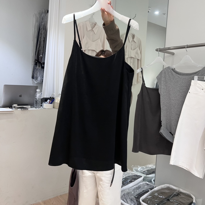AUBE東大門㊣代購女士新品職業25秋冬時尚真品吊帶背心緊身AUBE吊帶/背心圖色3