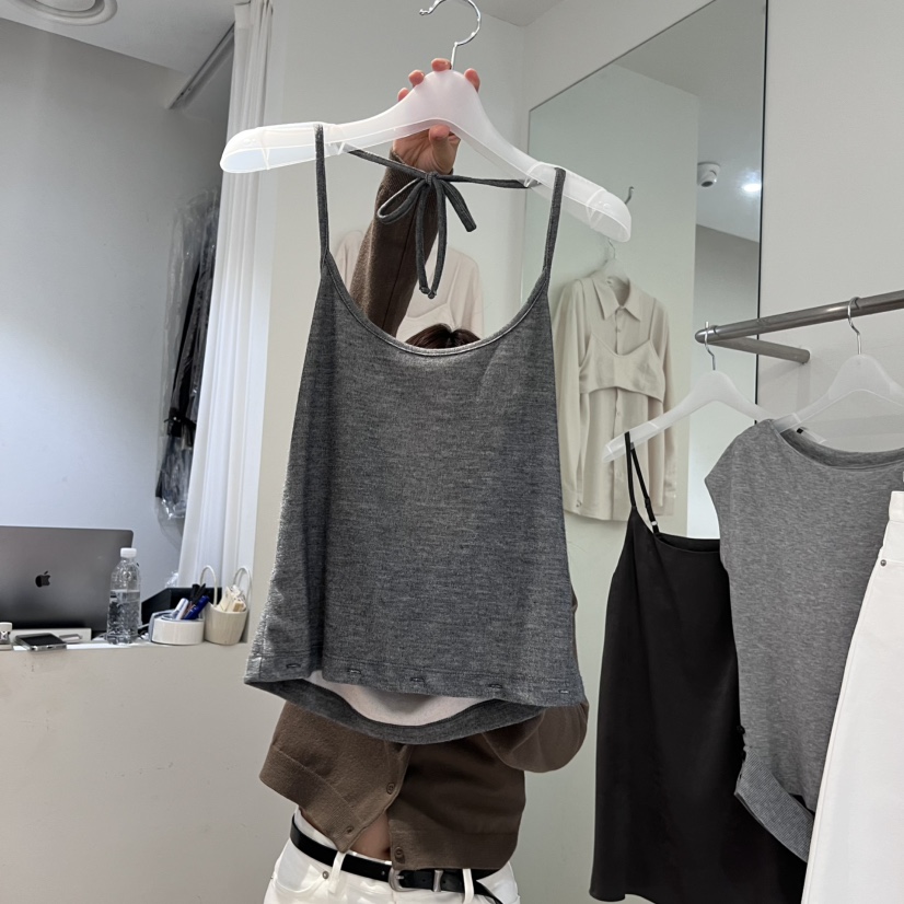 AUBE東大門㊣代購女士新品人氣熱賣時尚職業推薦真品吊帶背心AUBE吊帶/背心圖色1