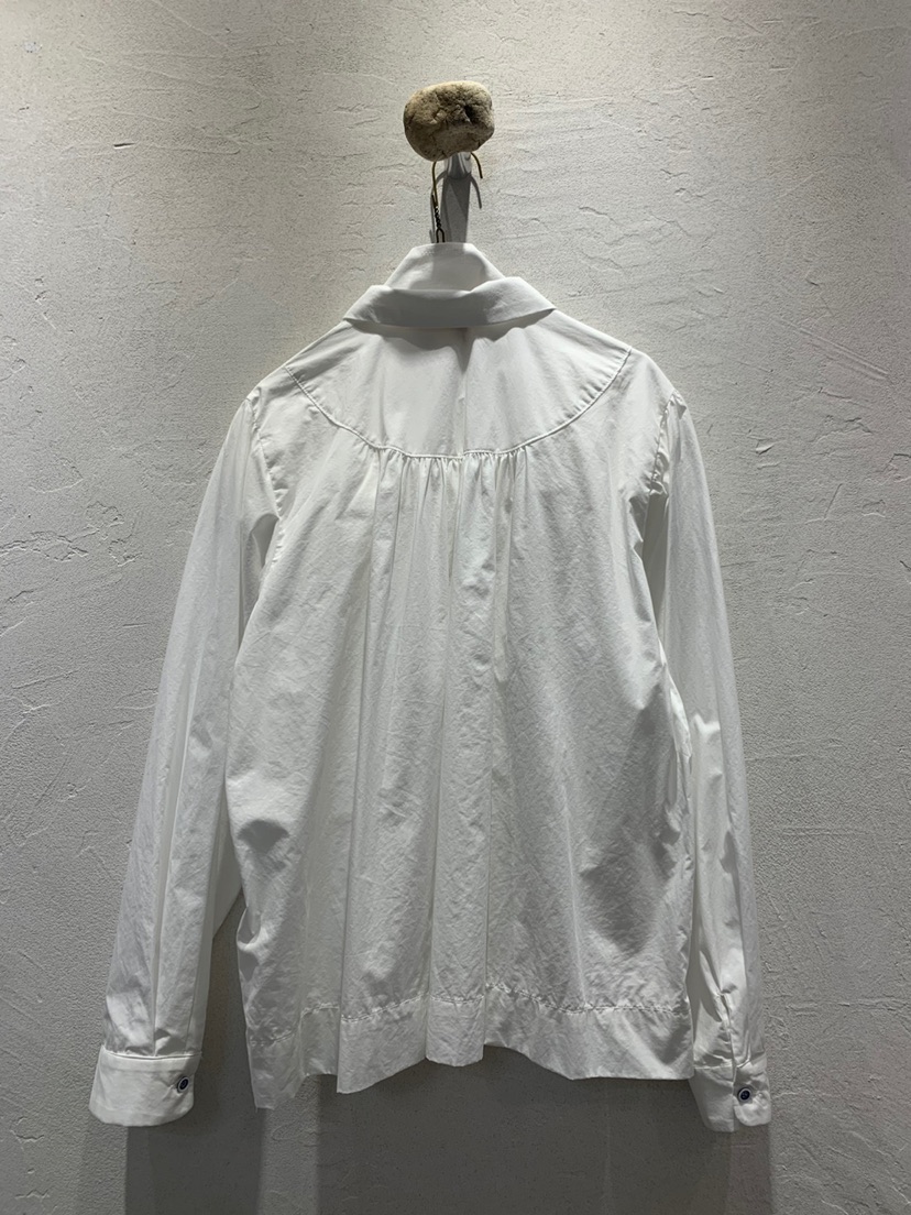 AT NOTE韓國代購㊣女士新款職業時尚25秋冬襯衫蕾絲衫荷葉邊AT NOTE襯衫/蕾絲衫