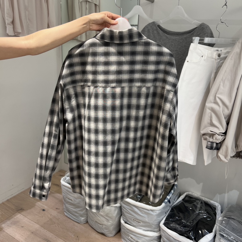 AUBE東大門㊣直郵女裝新品時尚休閑真品25秋冬熱賣襯衫蕾絲衫AUBE襯衫/蕾絲衫