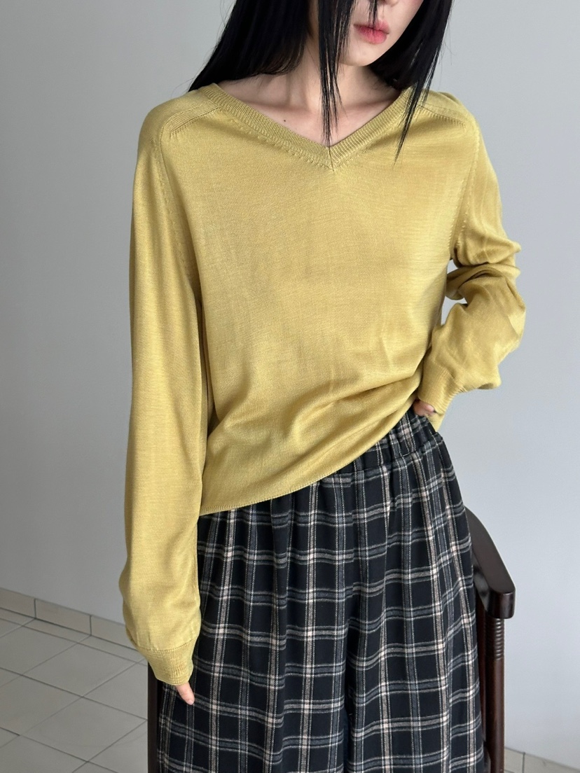 EUM東大門㊣直郵女裝新品25秋冬推薦熱賣人氣時尚真品長袖T恤EUM長袖T恤圖色2