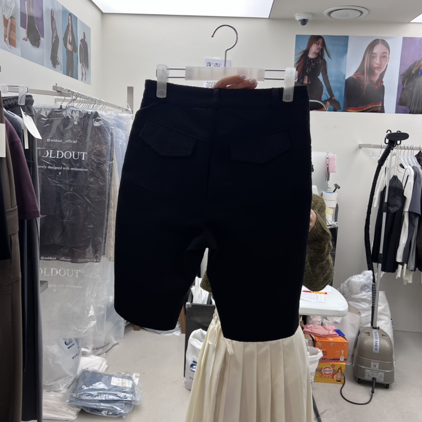 SOLD OUT韓國直郵㊣女裝新品人氣推薦休閑職業25秋冬時尚短褲SOLD OUT短褲