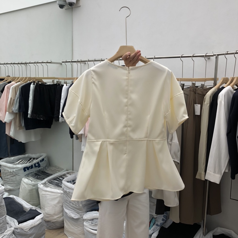 MOI-A東大門㊣實拍女裝新品推薦時尚25秋冬人氣襯衫蕾絲衫MOI-A襯衫/蕾絲衫