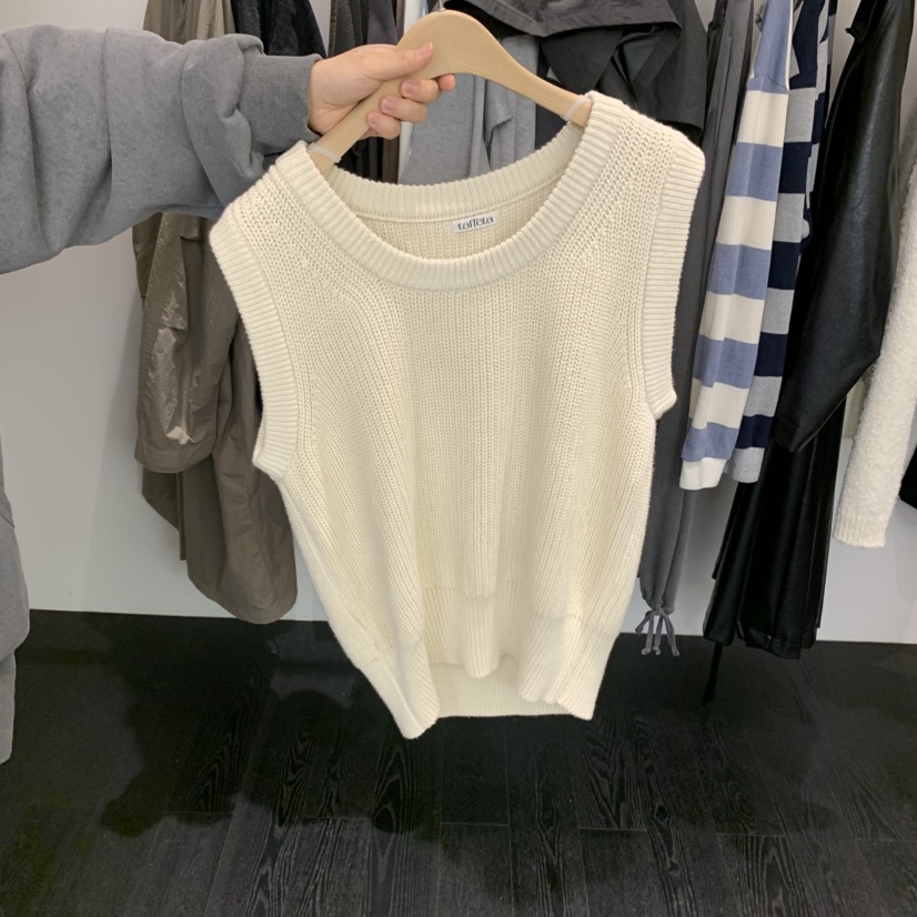 TAFFETA東大門㊣實拍女裝新品25秋冬熱賣吊帶背心不含內搭棉質TAFFETA吊帶/背心圖色2