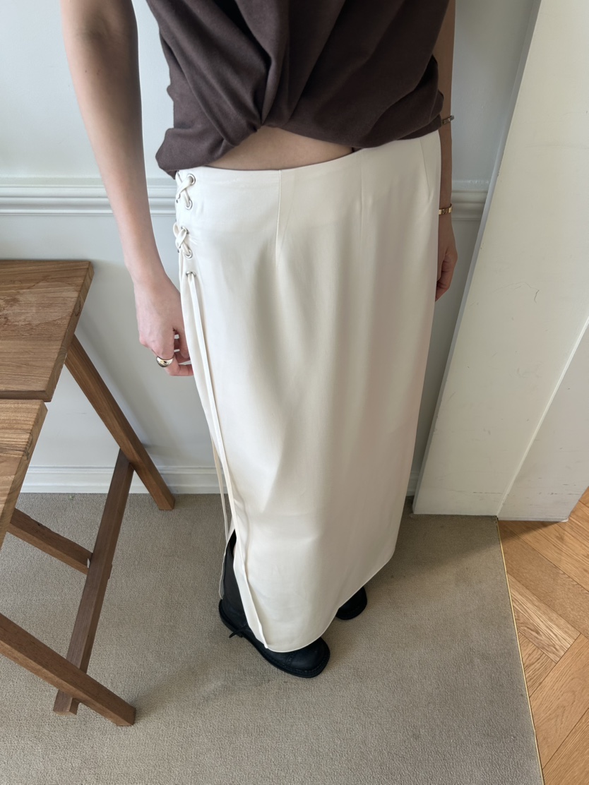 ME MO韓國代購㊣女士新款推薦職業熱賣25秋冬人氣休閑長裙ME MO長裙圖色2