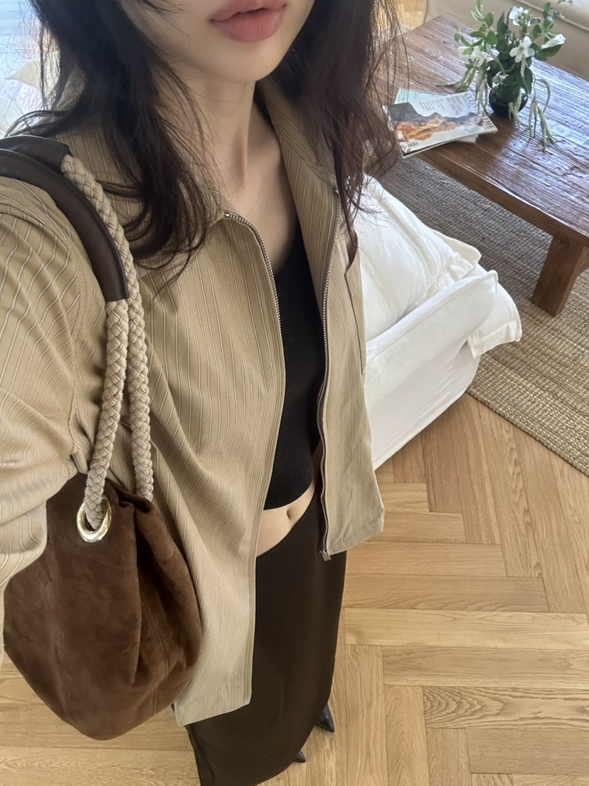 ME MO韓國代購㊣女裝新款推薦時尚職業真品人氣25秋冬夾克ME MO夾克