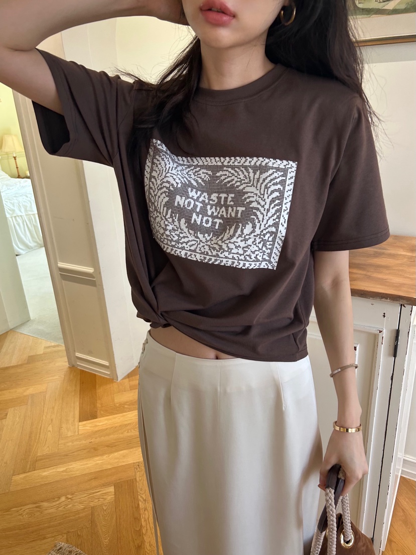ME MO韓國代購㊣女裝新款職業休閑真品推薦時尚熱賣T恤刺繡ME MOT恤圖色2