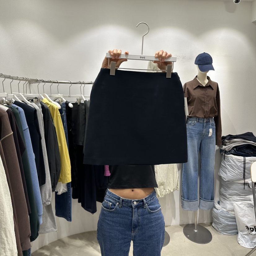 INNI東大門㊣代購女裝新品職業真品時尚休閑25秋冬熱賣短裙inni短裙圖色1