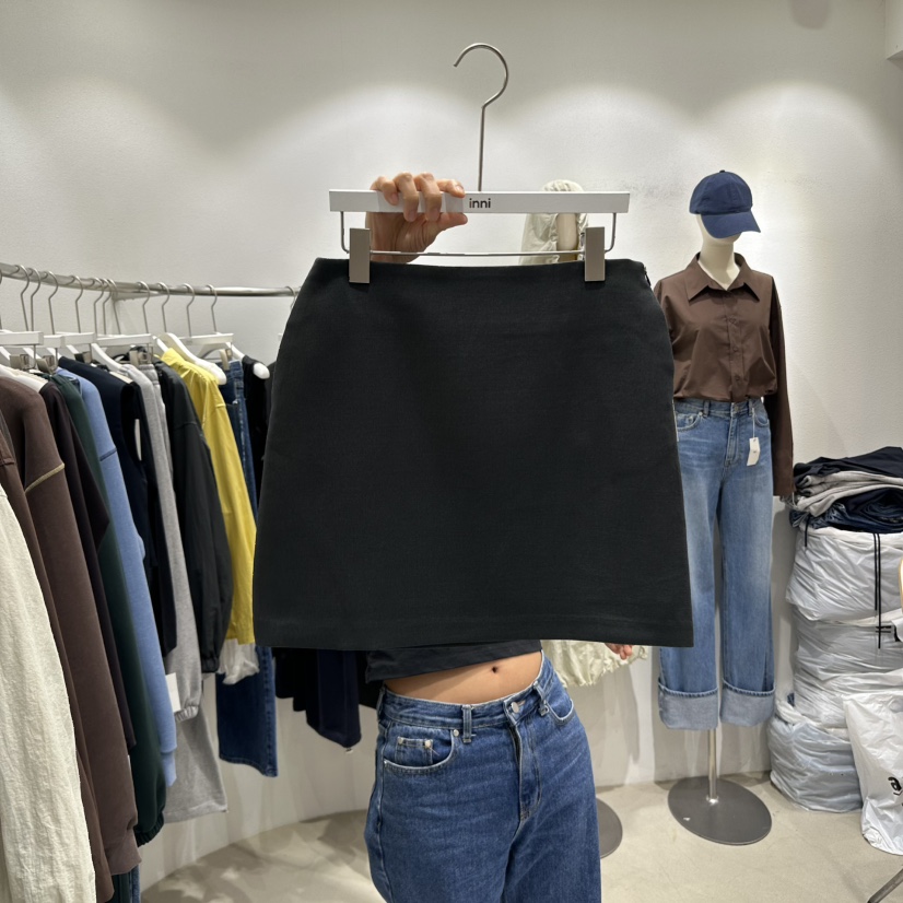 INNI東大門㊣代購女裝新品職業真品時尚休閑25秋冬熱賣短裙inni短裙圖色2