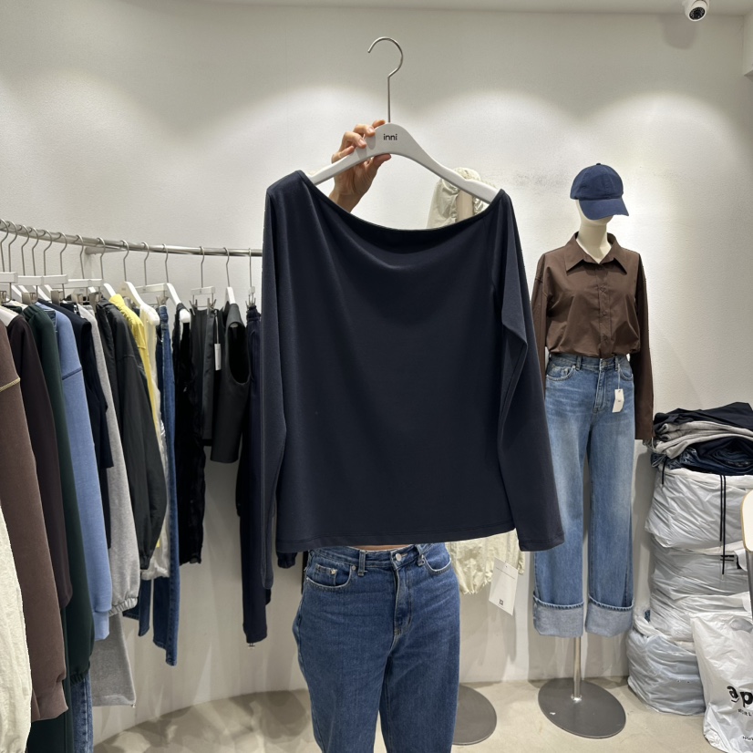 INNI韓國代購㊣女士新品人氣推薦職業25秋冬時尚熱賣長袖T恤inni長袖T恤圖色2
