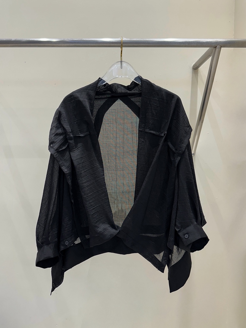 81 MARKET-L韓國代購㊣女士新款真品熱賣推薦時尚襯衫蕾絲衫81 MARKET-L襯衫/蕾絲衫