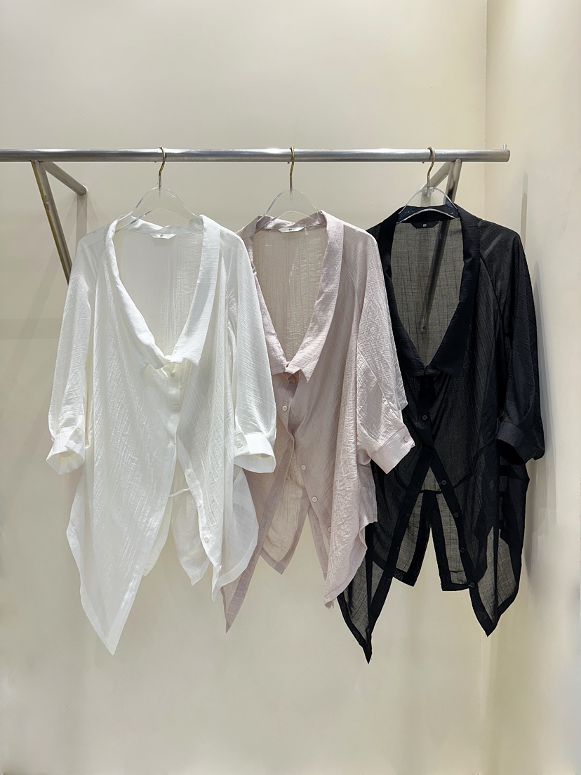 81 MARKET-L韓國代購㊣女士新款真品熱賣推薦時尚襯衫蕾絲衫81 MARKET-L襯衫/蕾絲衫