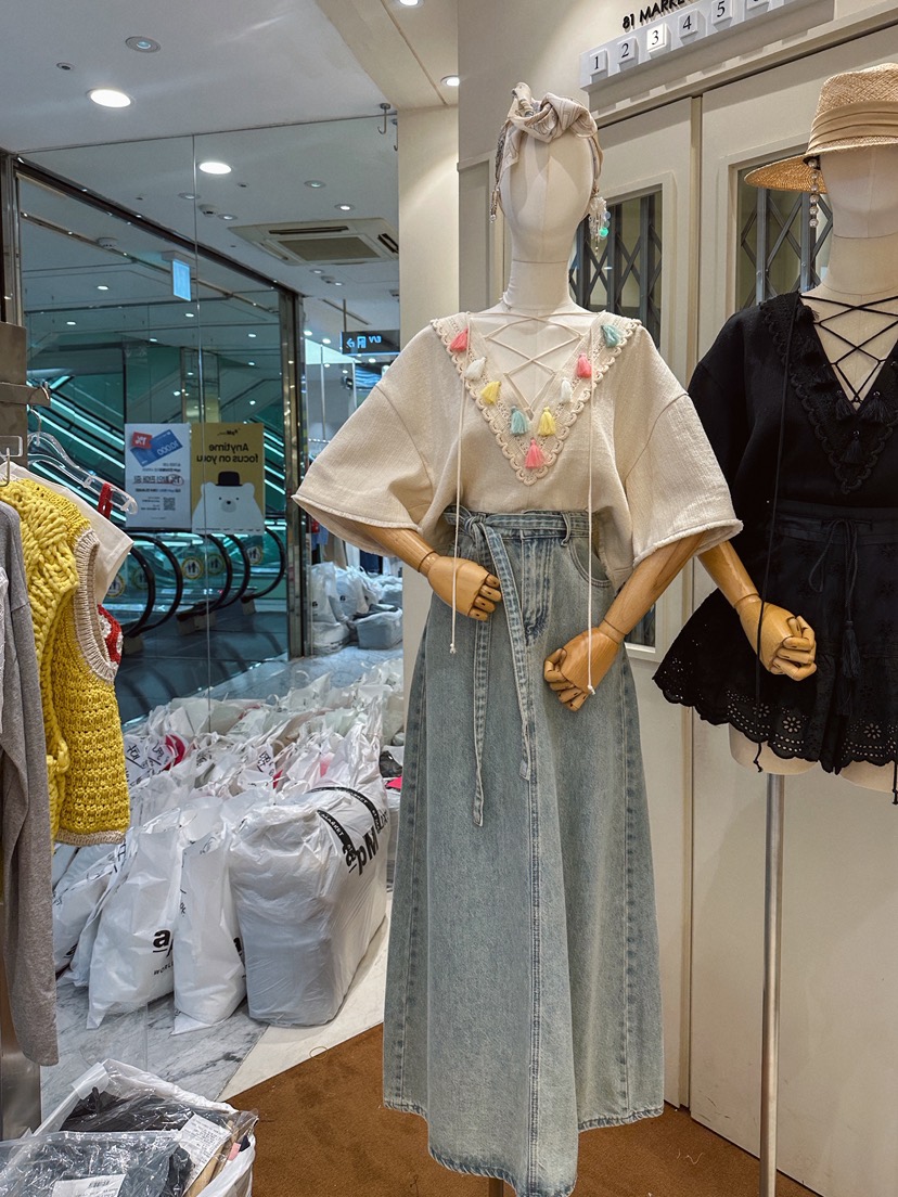 81 MARKET-L韓國代購㊣女士新品職業25秋冬人氣襯衫蕾絲衫81 MARKET-L襯衫/蕾絲衫