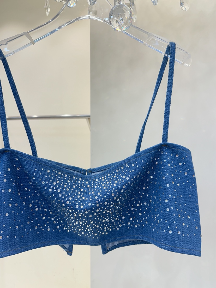 81 MARKET-L東大門㊣實拍女士新品職業推薦時尚熱賣吊帶背心81 MARKET-L吊帶/背心
