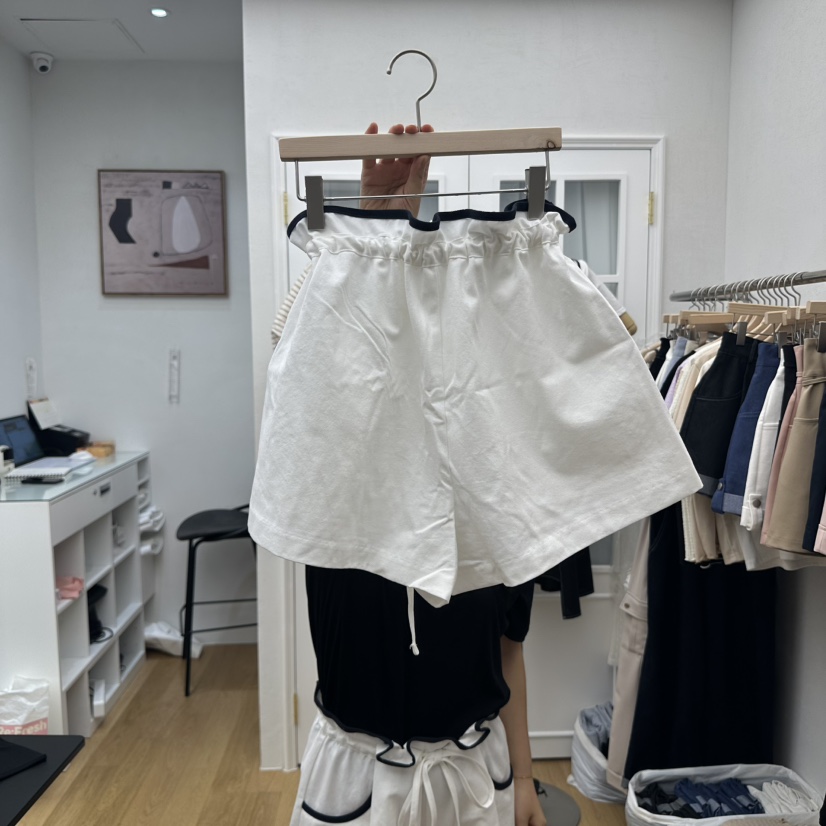 RE:FRESH-L東大門㊣實拍女士新品時尚熱賣人氣推薦職業短褲RE:FRESH短褲