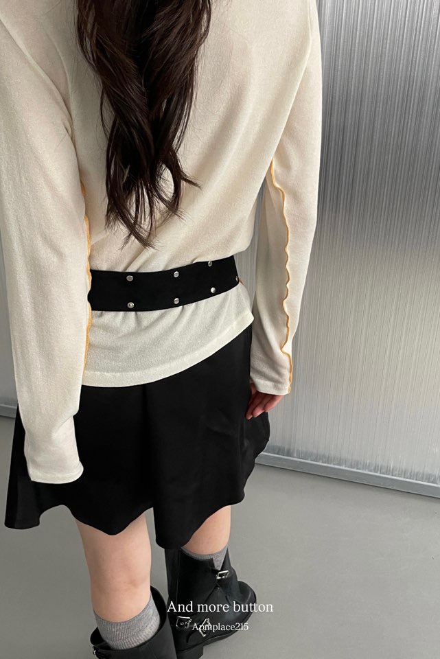 BOUTIQUE SEOUL-P東大門㊣直郵女士新品真品人氣25秋冬長袖T恤ANDMORE BUTTON長袖T恤
