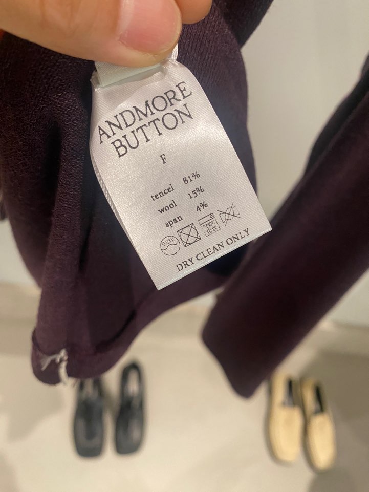 BOUTIQUE SEOUL-P東大門㊣直郵女士新品真品人氣25秋冬長袖T恤ANDMORE BUTTON長袖T恤