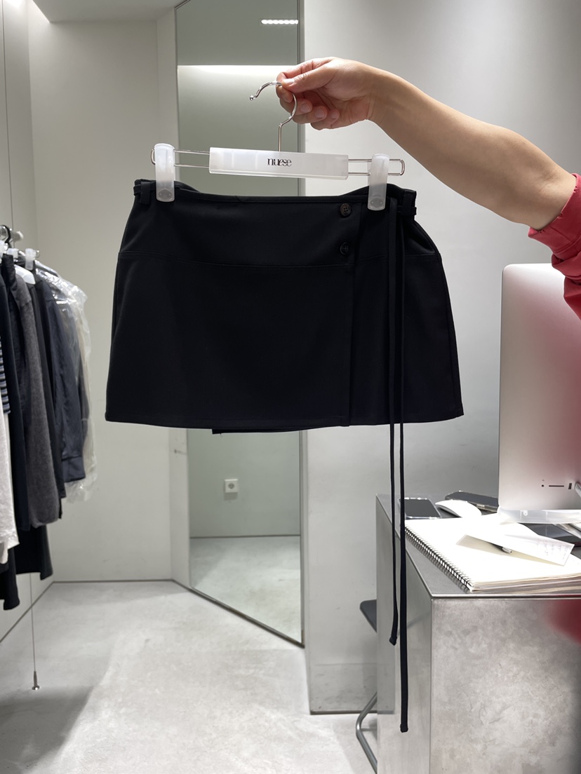 NUESE東大門㊣實拍女士新品真品職業時尚人氣熱賣25秋冬短裙NUESE短裙圖色1
