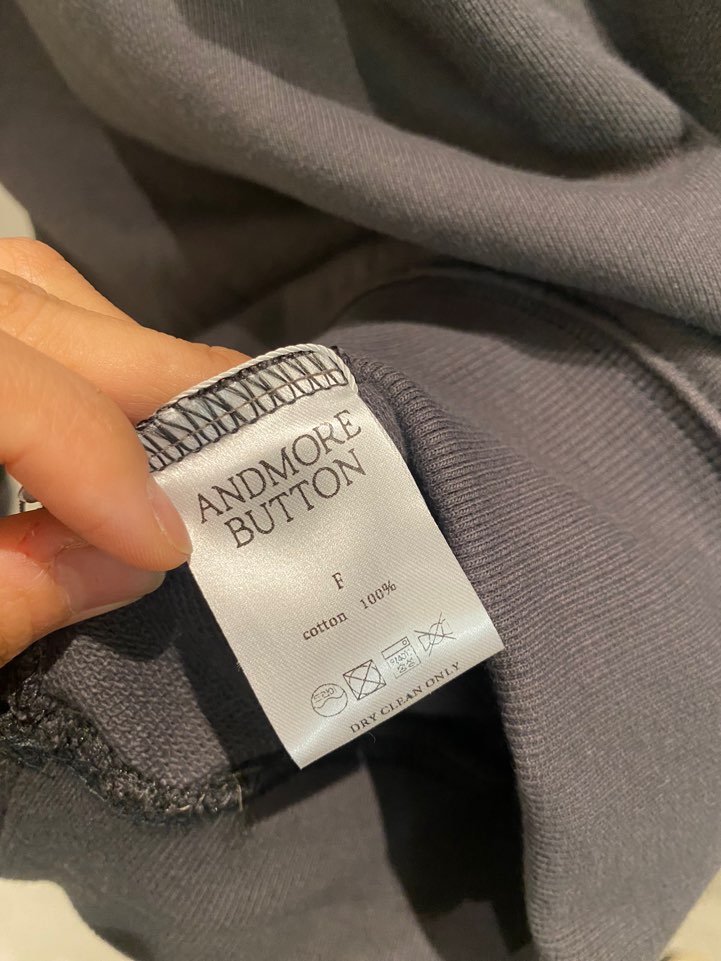 BOUTIQUE SEOUL-P韓國直郵㊣女裝新款休閑人氣25秋冬衛衣ANDMORE BUTTON衛衣