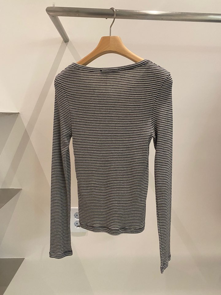 BOUTIQUE SEOUL-P東大門㊣代購女裝新款休閑時尚推薦長袖T恤ANDMORE BUTTON長袖T恤