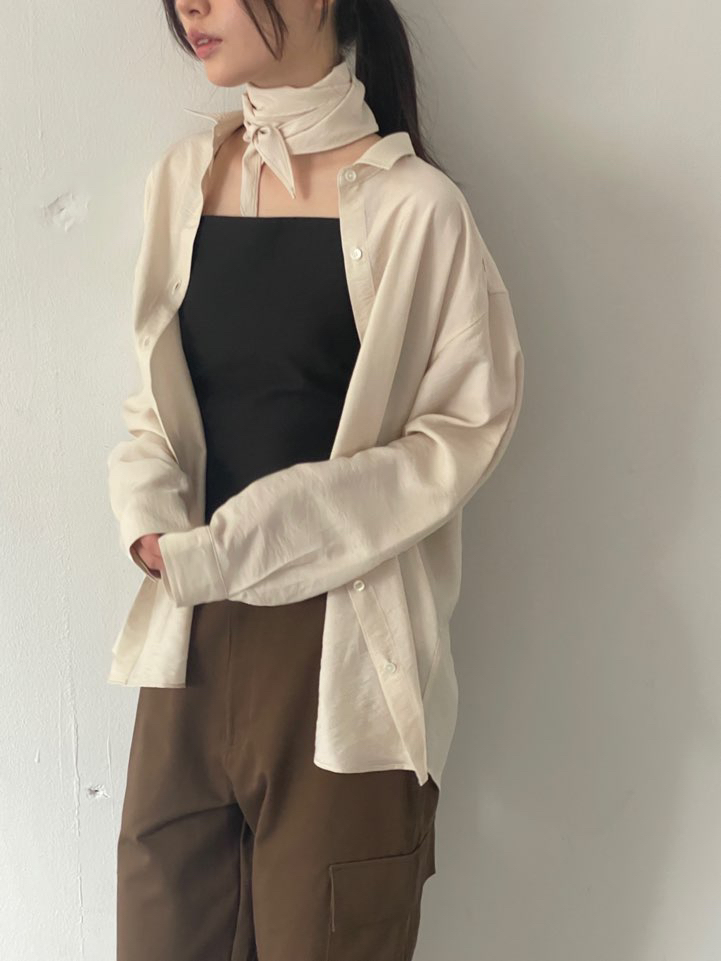 BOUTIQUE SEOUL-P東大門㊣直郵女士新款人氣襯衫蕾絲衫不含圍巾套裝ANDMORE BUTTON襯衫/蕾絲衫