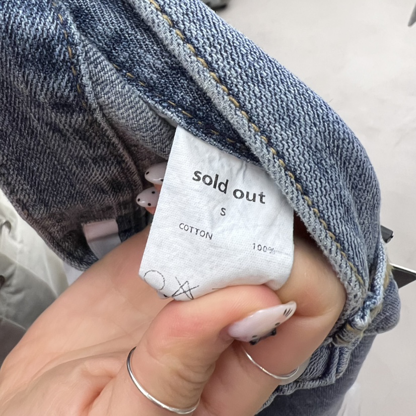 SOLD OUT東大門㊣代購女士新品時尚25秋冬熱賣推薦真品牛仔褲SOLD OUT牛仔褲