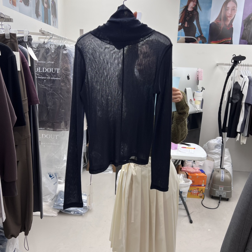SOLD OUT韓國直郵㊣女裝新品人氣熱賣時尚推薦職業長袖T恤SOLD OUT長袖T恤