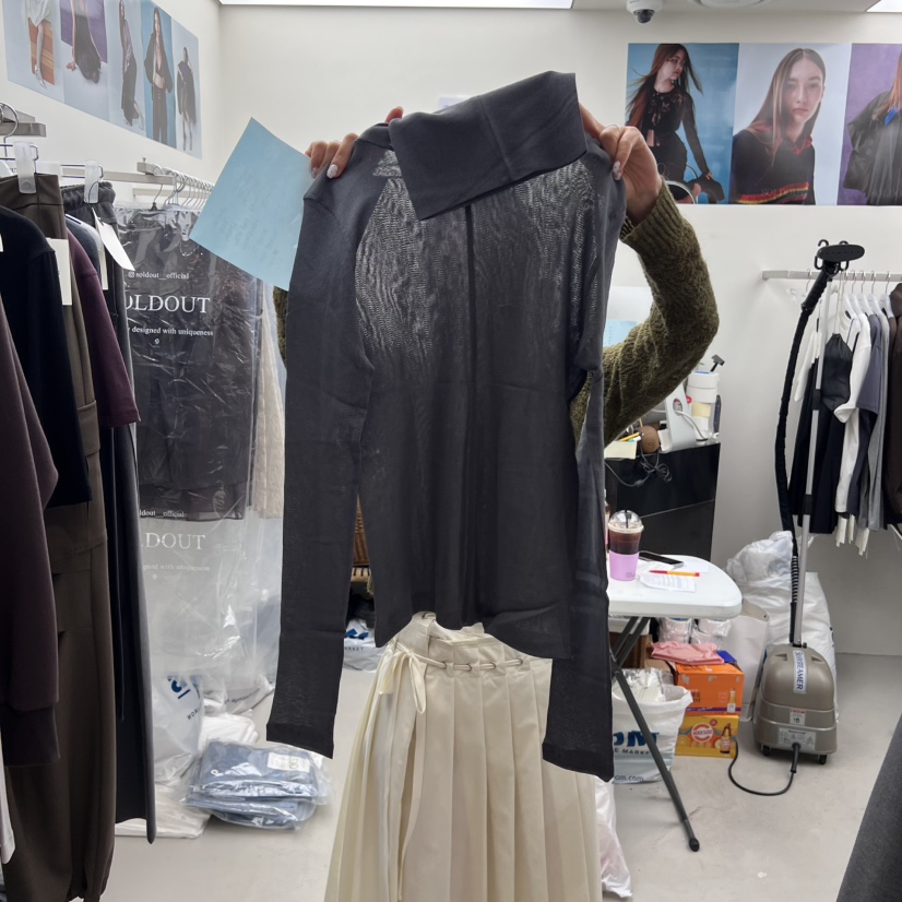 SOLD OUT韓國直郵㊣女裝新品人氣熱賣時尚推薦職業長袖T恤SOLD OUT長袖T恤圖色2