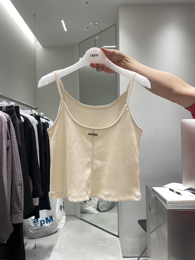 NUESE韓國代購㊣女裝新品人氣真品推薦時尚熱賣職業吊帶背心NUESE吊帶/背心圖色2