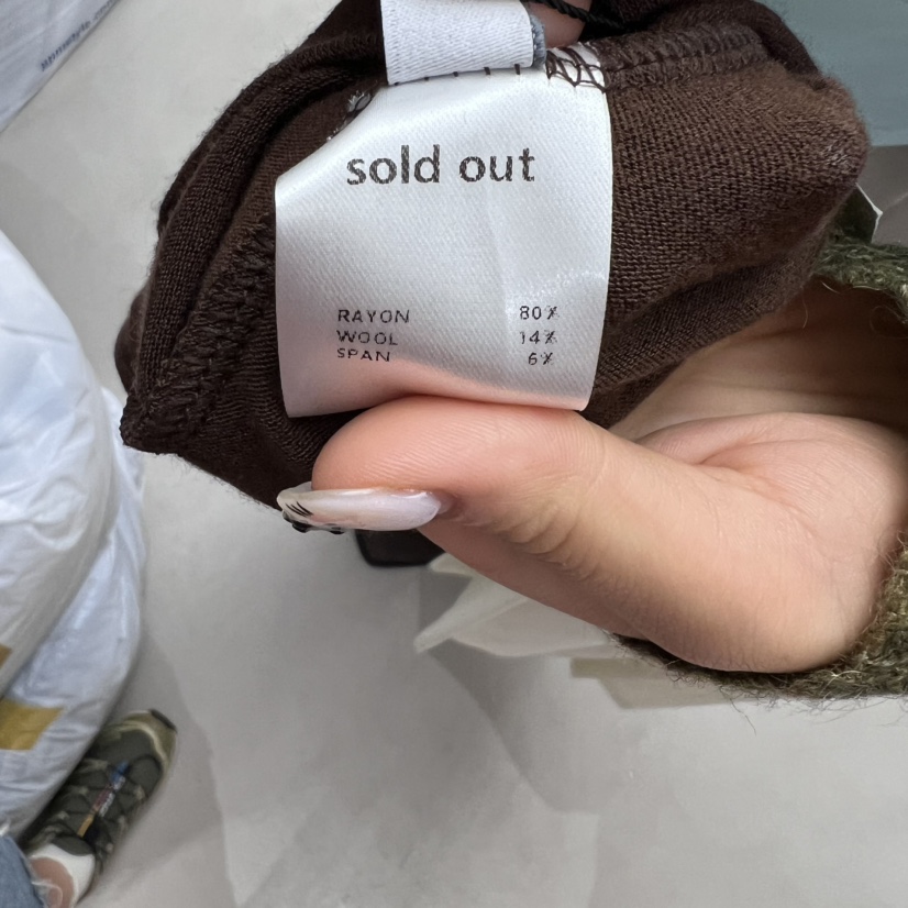 SOLD OUT韓國直郵㊣女裝新品25秋冬推薦時尚休閑職業人氣T恤SOLD OUTT恤