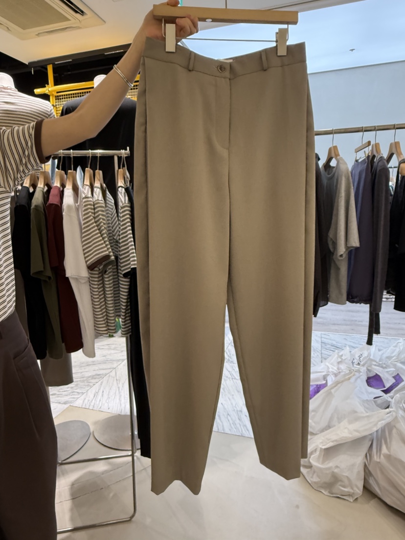 YIKHO STYLE韓國直郵㊣女裝新品人氣25秋冬熱賣正裝褲西褲YIKHO STYLE正裝褲/西褲圖色1