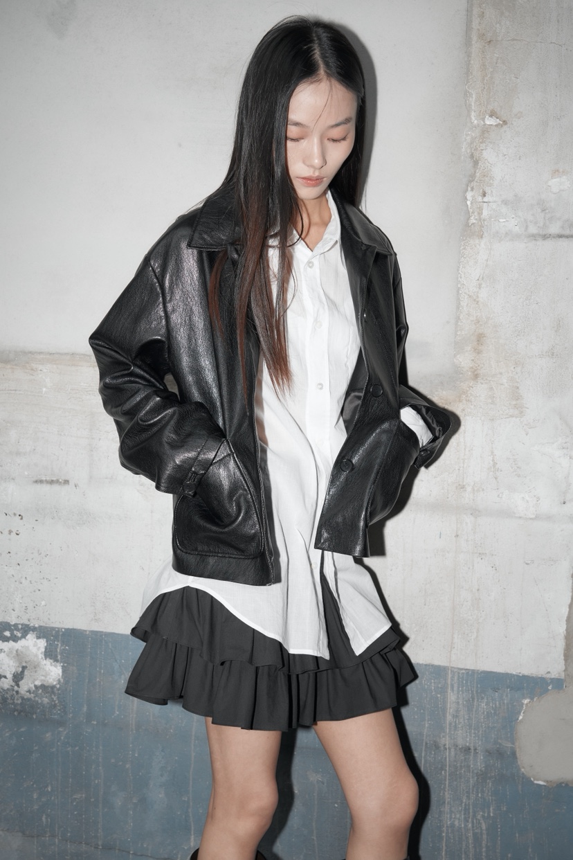 JEONG GAM STUDIOS東大門㊣代購女裝新款時尚職業皮衣短款JEONG GAM皮衣