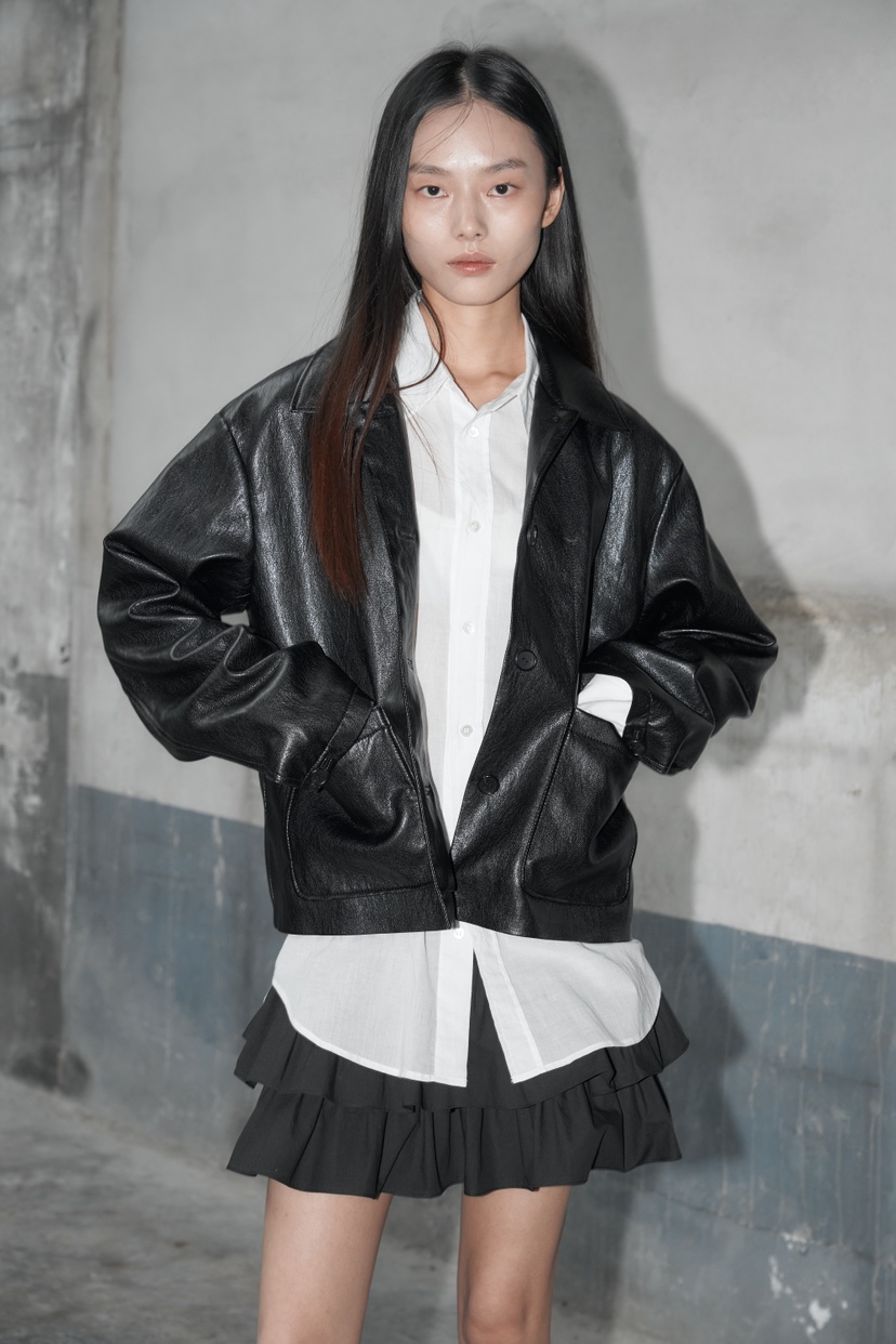 JEONG GAM STUDIOS東大門㊣代購女裝新款時尚職業皮衣短款JEONG GAM皮衣