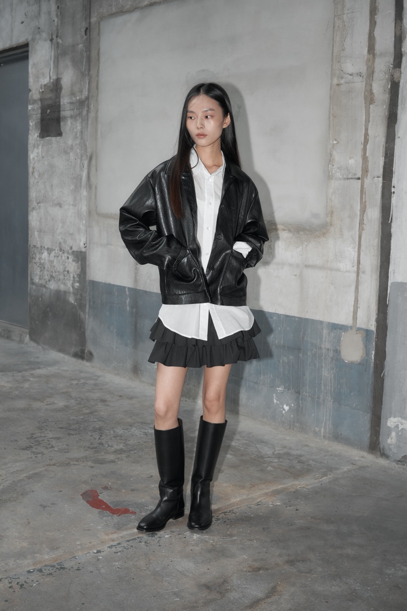 JEONG GAM STUDIOS東大門㊣代購女裝新款時尚職業皮衣短款JEONG GAM皮衣