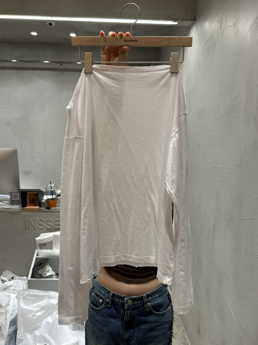 INSSENSE-A東大門㊣實拍女士新款職業25秋冬人氣長袖T恤露肩INSSENSE-A長袖T恤圖色3