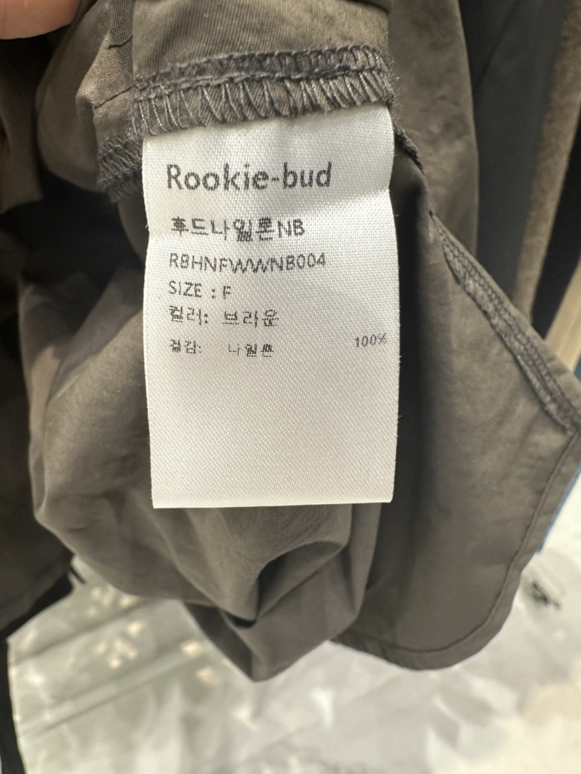 ROOKIE BUD東大門㊣代購女裝新品人氣推薦襯衫蕾絲衫尼龍兜帽ROOKIE BUD-L襯衫/蕾絲衫