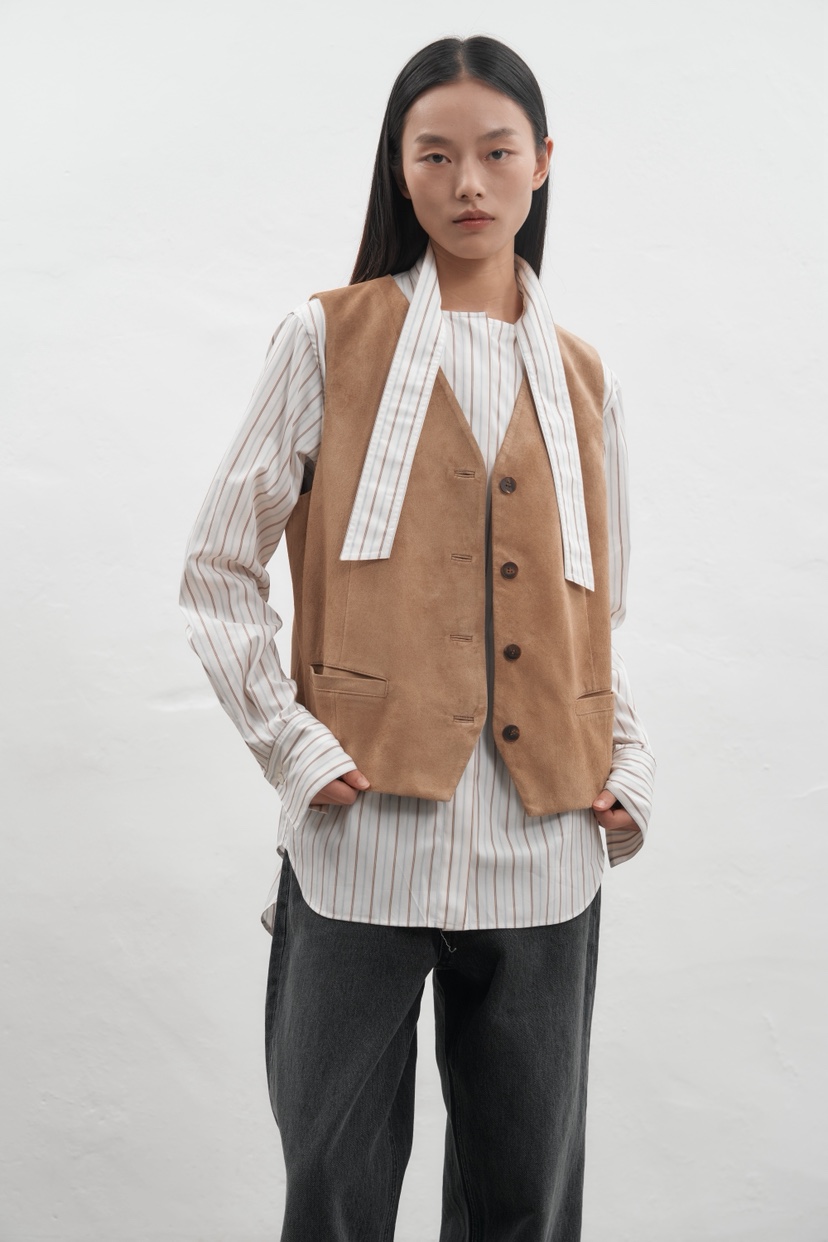JEONG GAM STUDIOS韓國直郵㊣女裝新品時尚熱賣馬甲絨面革JEONG GAM馬甲