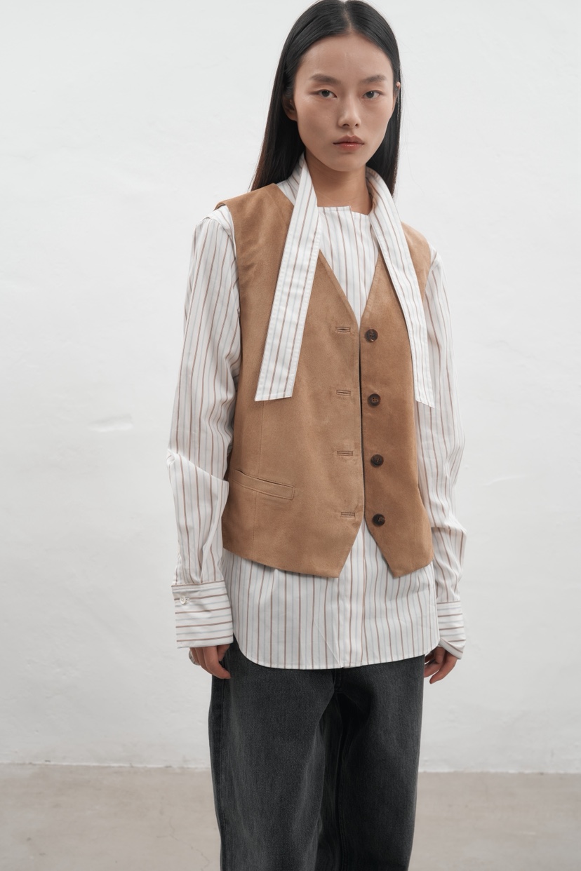 JEONG GAM STUDIOS韓國直郵㊣女裝新品時尚熱賣馬甲絨面革JEONG GAM馬甲