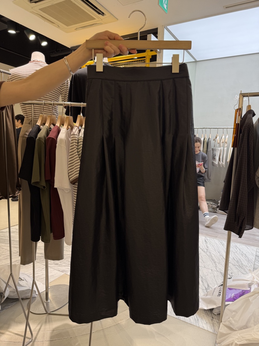 YIKHO STYLE韓國直郵㊣女士新品推薦25秋冬熱賣人氣真品長裙YIKHO STYLE長裙圖色2