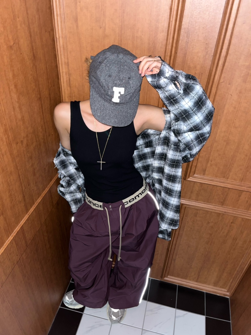 LOVE PULL東大門㊣直郵女裝新品熱賣真品推薦25秋冬襯衫蕾絲衫LOVE PULL襯衫/蕾絲衫