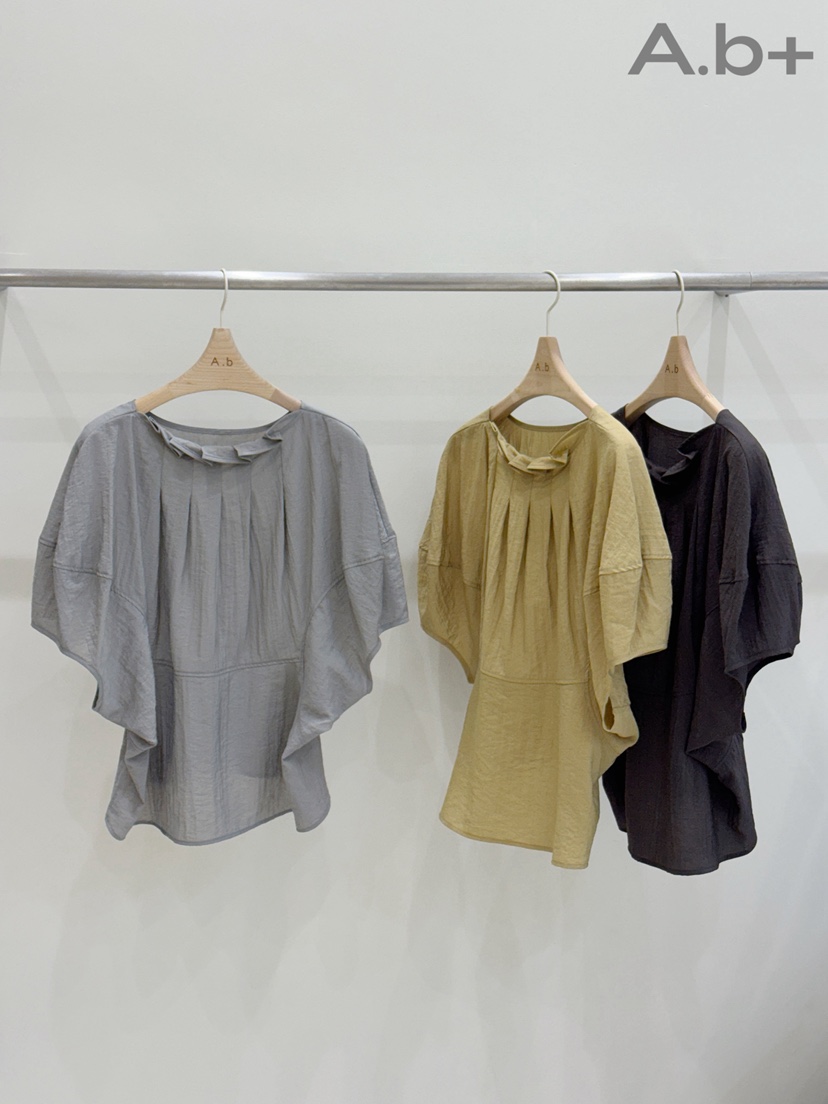 AUTUMN BEIGE PLUS韓國直郵㊣女士新品熱賣時尚襯衫蕾絲衫AUTUMN BEIGE PLUS襯衫/蕾絲衫