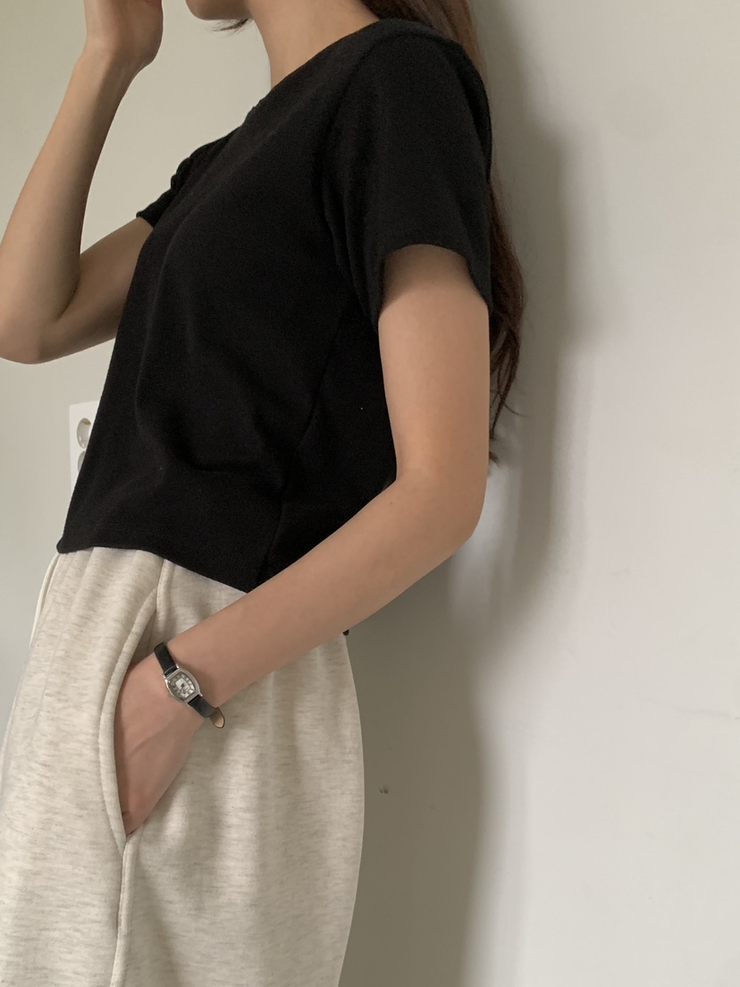 ROUGH韓國代購㊣女裝新款真品推薦職業25秋冬熱賣休閑人氣T恤ROUGHT恤
