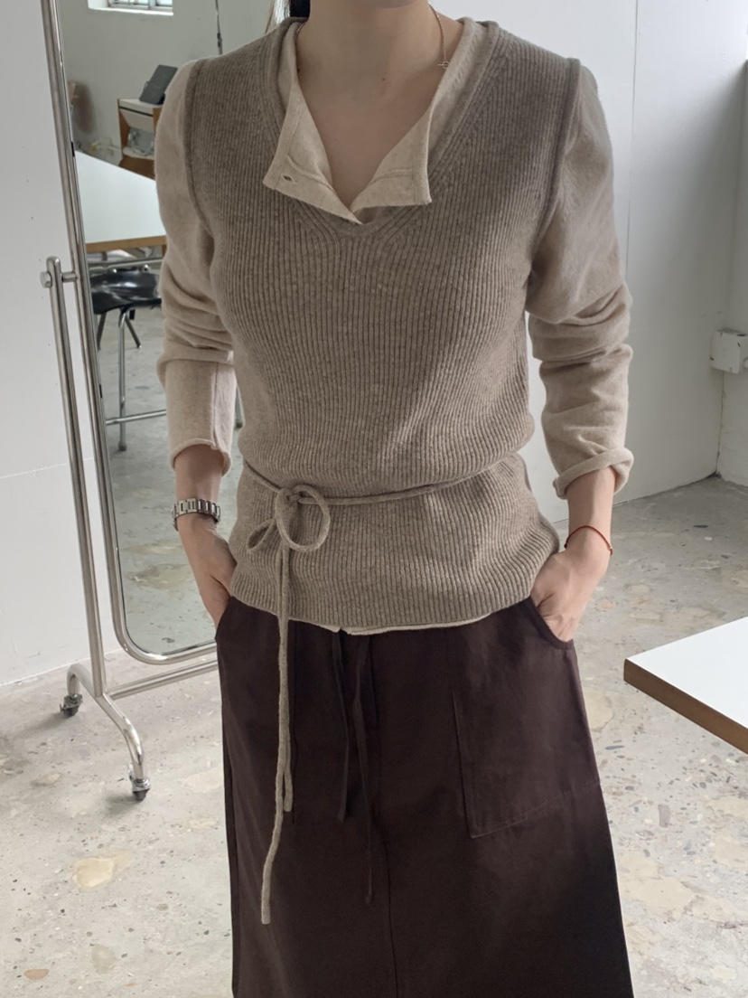 TAF韓國代購㊣女裝新款推薦時尚熱賣職業吊帶背心含腰繩羊絨TAF吊帶/背心