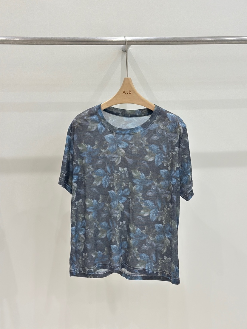 AUTUMN BEIGE PLUS韓國代購㊣女裝新品推薦職業熱賣休閑T恤AUTUMN BEIGE PLUST恤圖色1